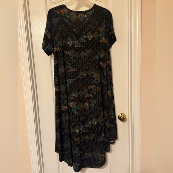 Lularoe Carly - Stylish Black and Teal Patterned Dress - XL - Picture 2 of 4